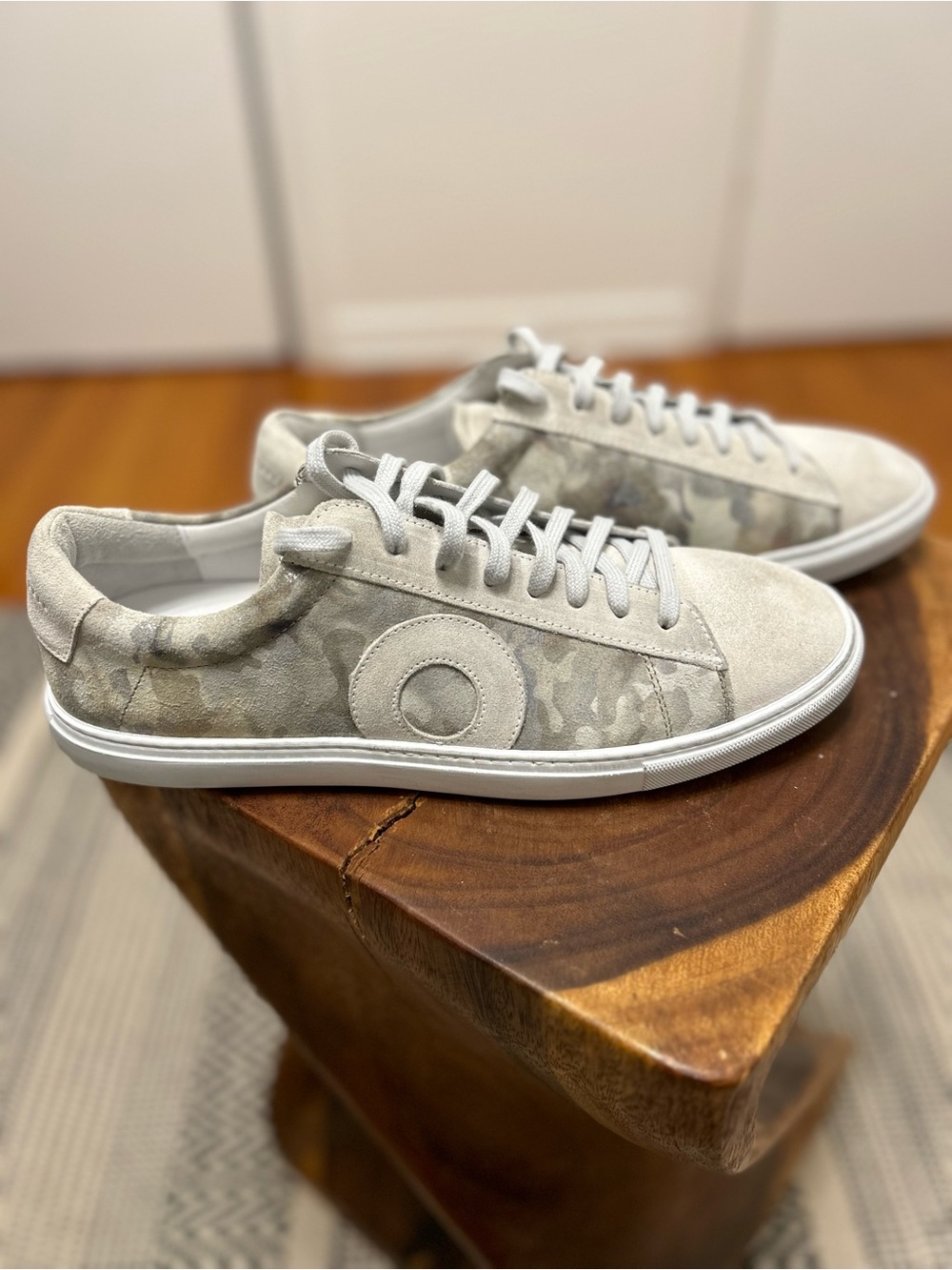 Oliver Cabell Women’s Sneaker- Size 11.5